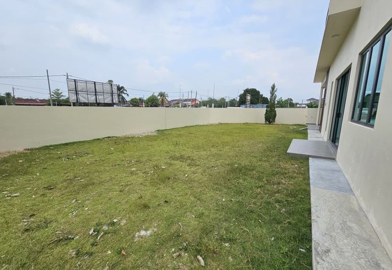 {Teluk Intan} New Luxury Living Premium 2 Storey Semi-D House For Sale