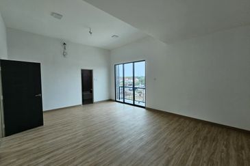 {Teluk Intan} New Luxury Living Premium 2 Storey Semi-D House For Sale