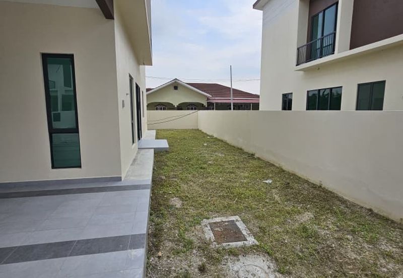 {Teluk Intan} New Luxury Living Premium 2 Storey Semi-D House For Sale
