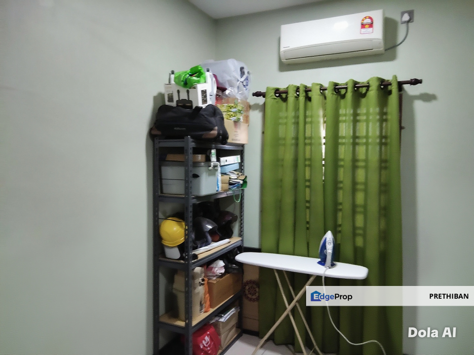 {TELUK INTAN} Rumah Corner Siap dengan awning, grill, kipas siling, aircon, heater dan lampu, Perak, Teluk Intan