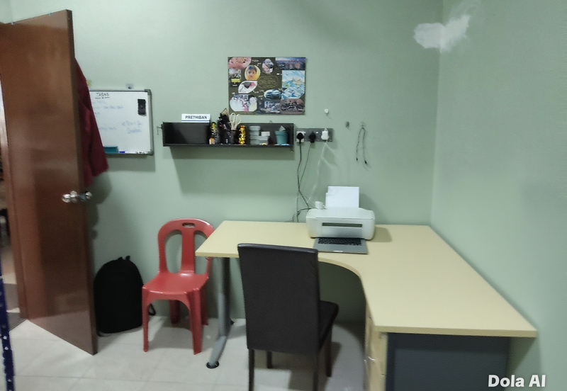 {TELUK INTAN} Rumah Corner Siap dengan awning, grill, kipas siling, aircon, heater dan lampu