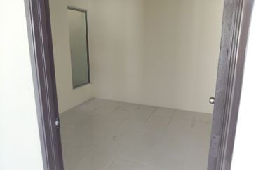 {TELUK INTAN} Rumah Semi-D Baru Di Bandar Teluk Intan, Perak. 