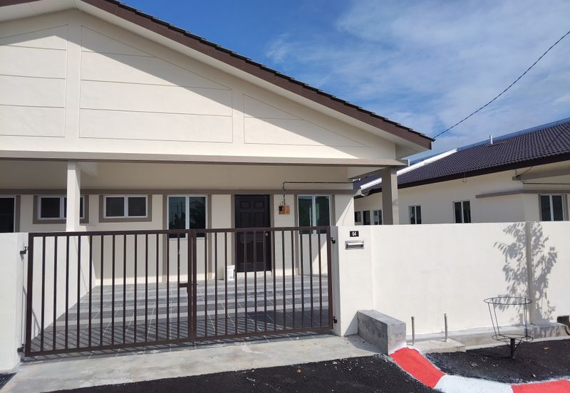 {TELUK INTAN} Rumah Semi-D Baru Di Bandar Teluk Intan, Perak. 