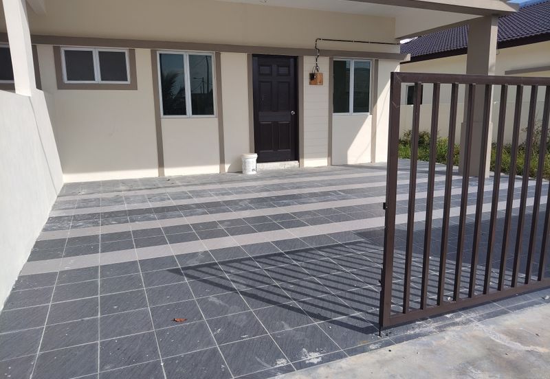 {TELUK INTAN} Rumah Semi-D Baru Di Bandar Teluk Intan, Perak. 
