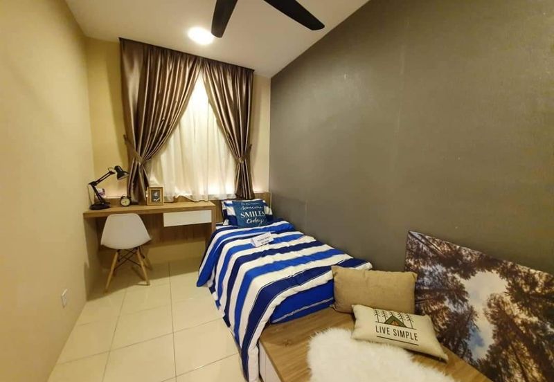 {TELUK INTAN} Rumah Corner Lot Setingkat Luas Tanah 2600kps