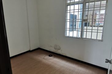 Pangsapuri Suria Subang