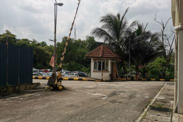 Pangsapuri Suria Subang