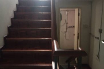 {JALAN DUTA, KL} BIG 22K SQUARE FEET BUNGALOW FOR SALE 