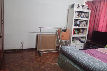 {JALAN DUTA, KL} BIG 22K SQUARE FEET BUNGALOW FOR SALE 