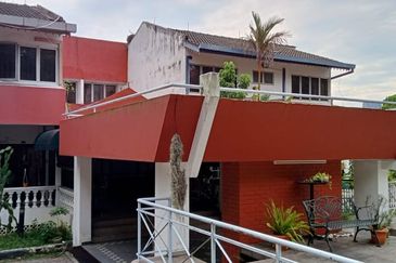 {JALAN DUTA, KL} BIG 22K SQUARE FEET BUNGALOW FOR SALE 