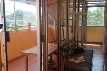 {JALAN DUTA, KL} BIG 22K SQUARE FEET BUNGALOW FOR SALE 