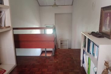 {JALAN DUTA, KL} BIG 22K SQUARE FEET BUNGALOW FOR SALE 