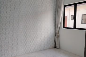 {BATU GAJAH} Terrace Houses by the Lakes