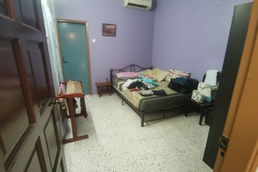 {Teluk Intan} 5 mins to Hospital Teluk Intan, Double Storey House For Sale