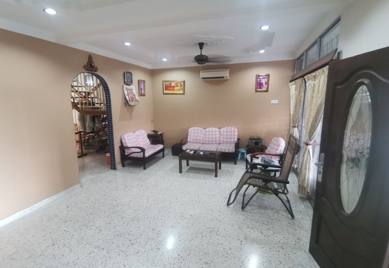 {Teluk Intan} 5 mins to Hospital Teluk Intan, Double Storey House For Sale