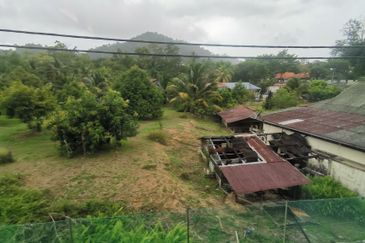 [PULAU PANGKOR} Vacation Studio Apartment For Sale