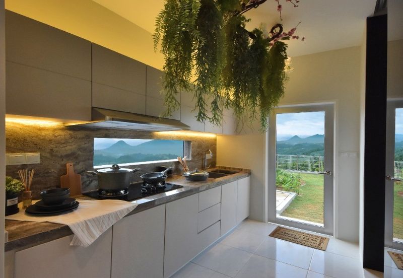 {GOPENG} FREEHOLD! Rumah Teres Dua Tingkat di Puncak Bukit