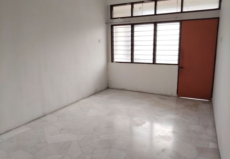{TELUK INTAN} Double Storey End Lot House For Sale