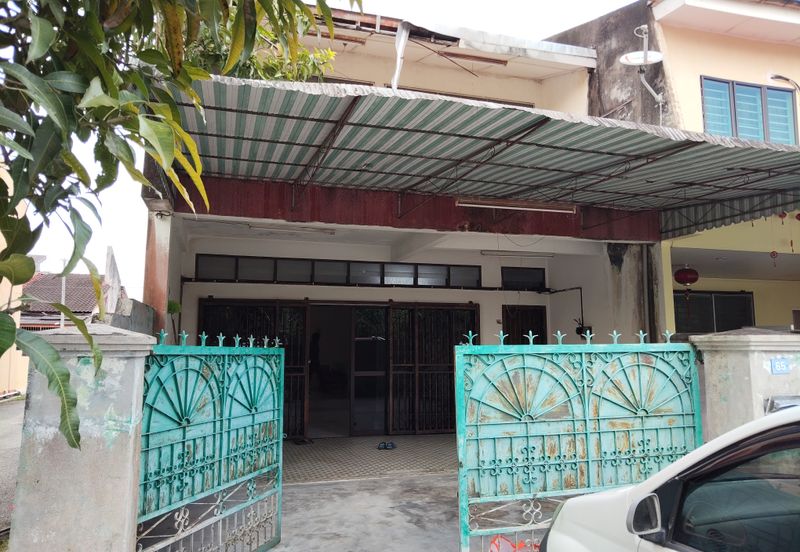 {TELUK INTAN} Double Storey End Lot House For Sale