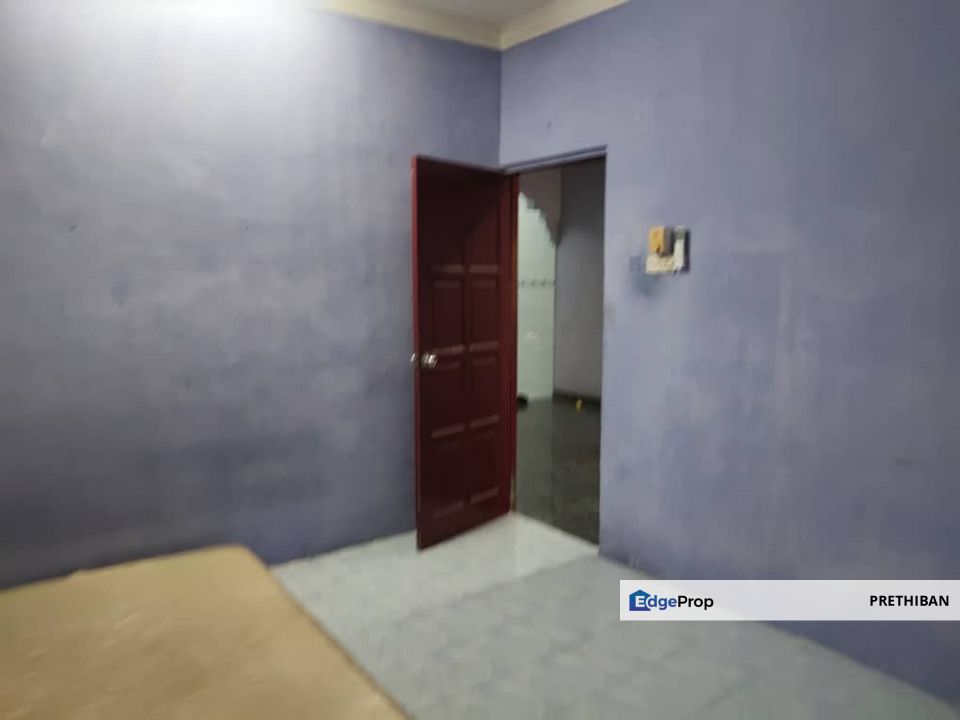 {Batu 12 Jalan Bidor} Single Storey Renovated Unit for Sale In Teluk Intan, Perak, Hilir Perak