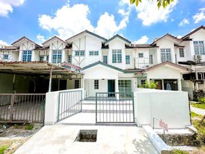 REFURBISHED Double Storey Terrace Lorong Cakera Purnama Puncak Alam for ...