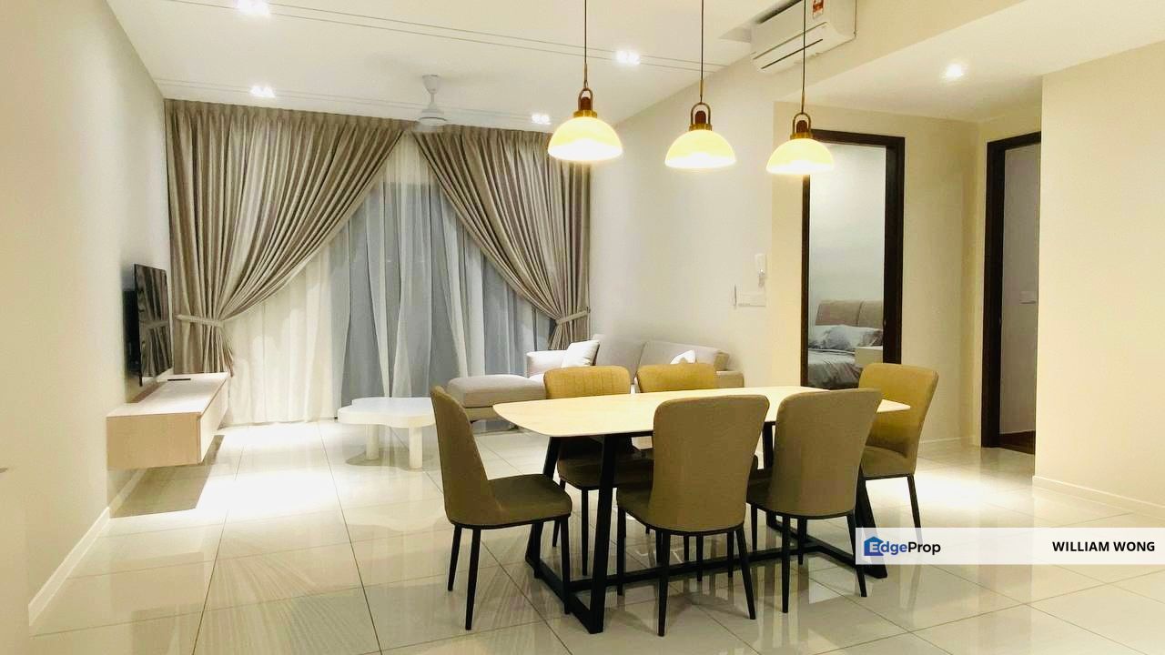 Queens Waterfront 2 NEW Penang Seaview Condo Walking Distance to Queensbay Mall for Rental RM6