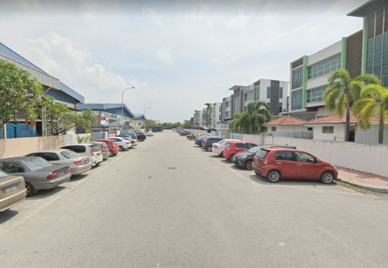  Semi-Detached Factory @ Klang Utama for SALE