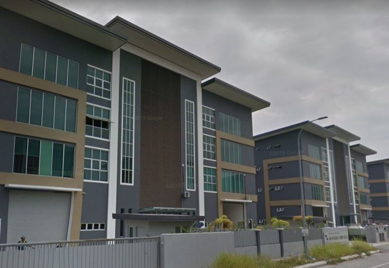 Semi-D factory for Sale @ Sungai Kapar Indah