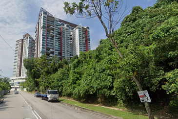 Jalan Kuchai Lama 