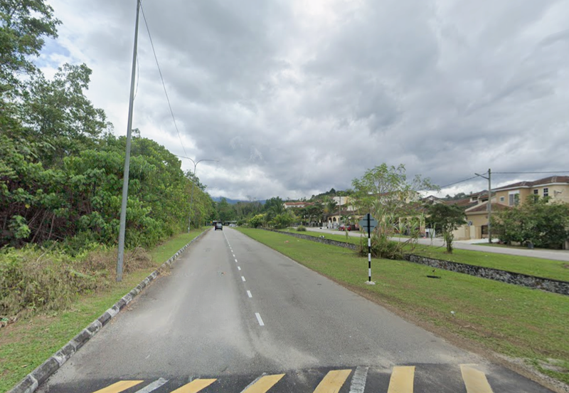 TAMAN PERTAMA, TANJUNG MALIM