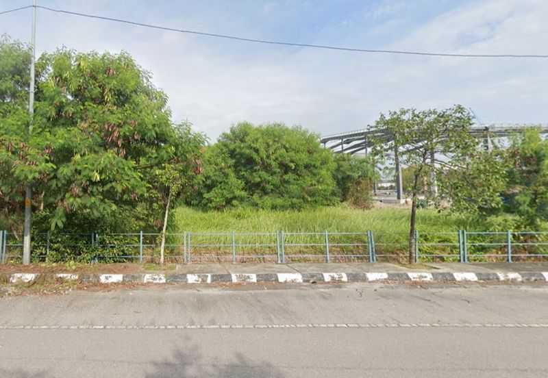 West Port, Pulau Indah