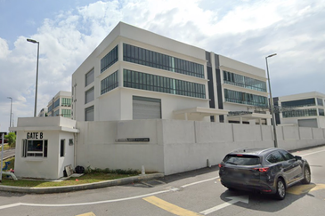 Kampung Baru Seri Kembangan [Industrial]