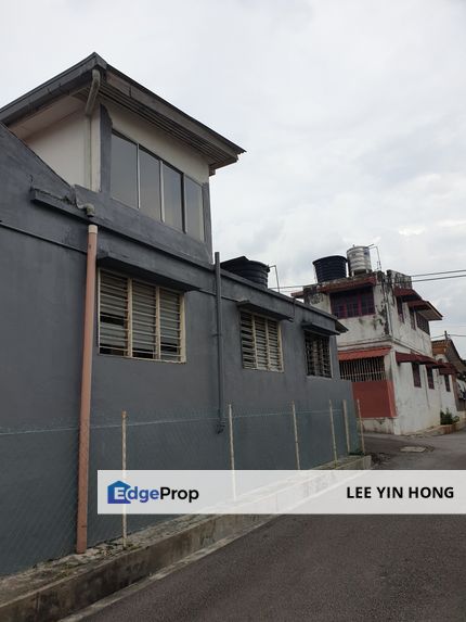 Cheras Taman Taynton Single Storey House Near Connaught and Taman Mutiara, Kuala Lumpur, Cheras