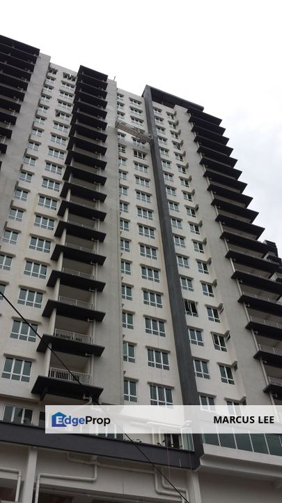 Cheras Seri Puteri Condominium near LRT Cheras 2 car parks RM 2,000, Kuala Lumpur, Cheras
