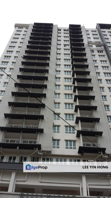 Cheras Seri Puteri Condominium near LRT Cheras 2 car parks RM 1,900, Kuala Lumpur, Cheras