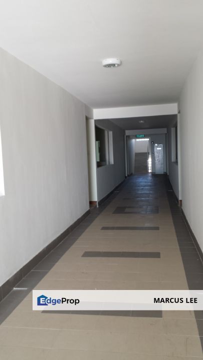 Cheras Seri Puteri Condominium near LRT Cheras 2 car parks RM 2,000, Kuala Lumpur, Cheras