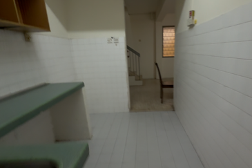 Dahlia Apartment, Pandan Indah