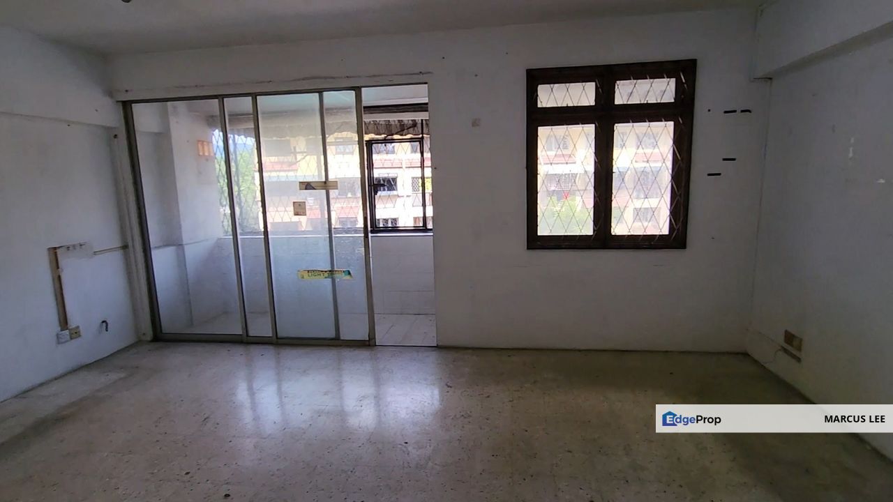 Kuala Lumpur Cheras Pandan Indah Pangsapuri Dahlia Court Near LRT Cempaka RM 1,300, Kuala Lumpur, Cheras