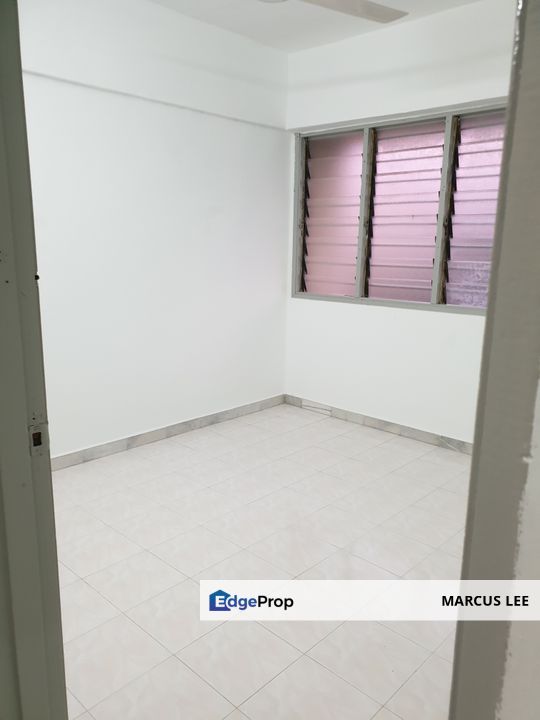 Flat Taman Bakti, Near LRT Pandan Indah, 2 rooms 1 bath, Selangor, Ampang