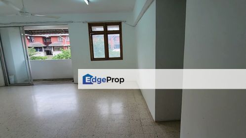 Kuala Lumpur Cheras Pandan Indah Pangsapuri Dahlia Court Near LRT Cempaka RM 1,300, Kuala Lumpur, Cheras