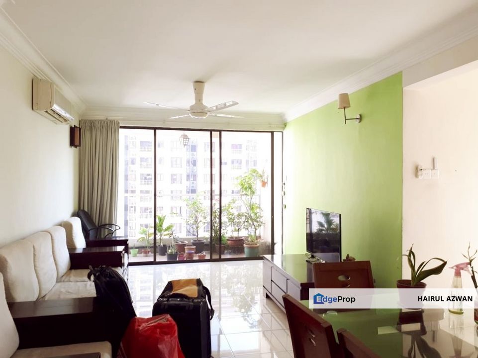 CASA TROPICANA Condo, Petaling Jaya | Corner Unit, Facing Pool, Selangor, Tropicana