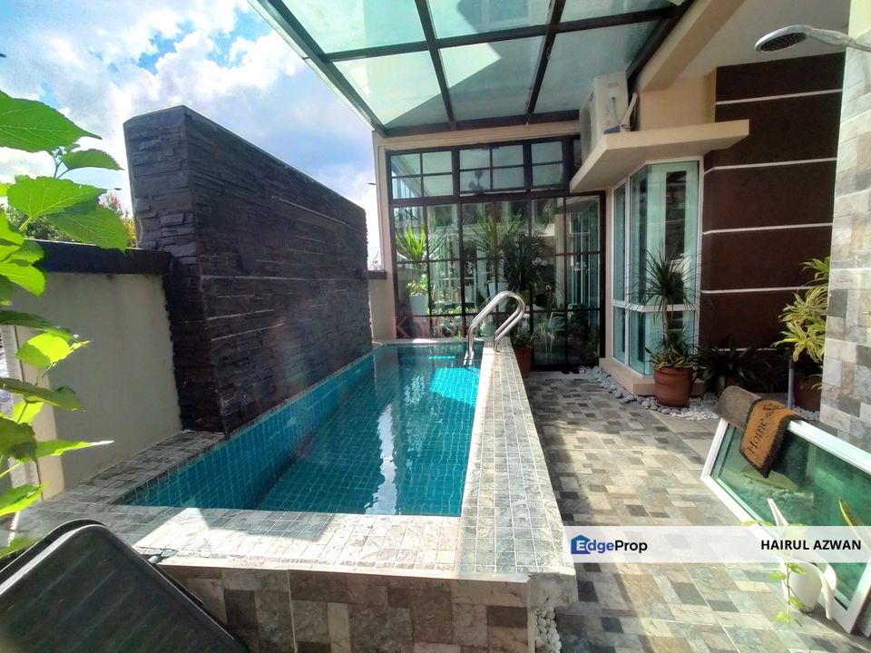 Taman Ampang Saujana, Ampang Semi-Detached House for Sale | CORNER UNIT, FULLY RENOVATED, MOVE IN CONDITION, Selangor, Ampang