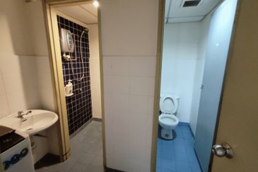 Perdana Exclusive Condominium