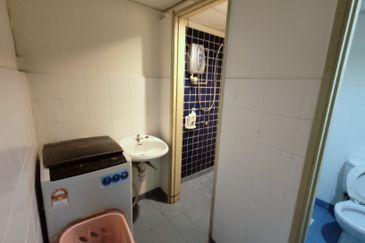 Perdana Exclusive Condominium