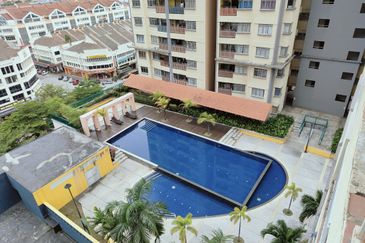 Perdana Exclusive Condominium