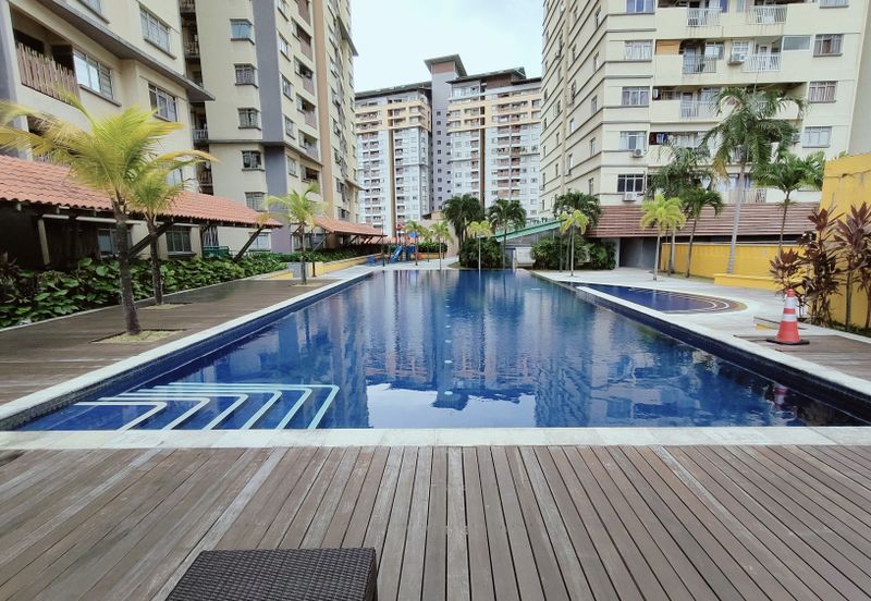 Perdana Exclusive Condominium