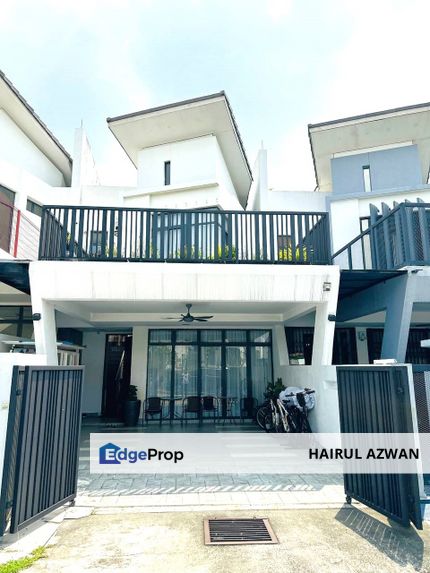 [PRICE REDUCED] RENOVATED UNIT | Laman Glenmarie Shah Alam U1 | FACING PLAYGROUND, Selangor, Shah Alam
