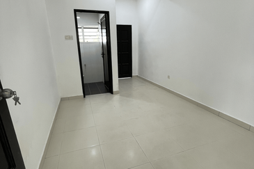 Taman Desa Saujana Langat