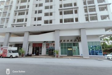 Casa Suites @ Damansara Intan SHOP LOT RETAIL SPACE for Sale |  MATURED & HIGHLY POPULATED AREA 