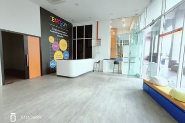 Casa Suites @ Damansara Intan SHOP LOT RETAIL SPACE for Sale |  MATURED & HIGHLY POPULATED AREA 
